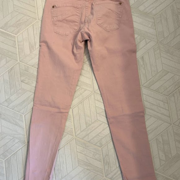 James Jeans 'Twiggy' in Light Pink - Picture 7 of 7